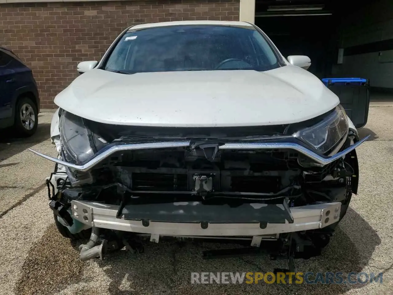 5 Photograph of a damaged car 2HKRW2H59LH673264 HONDA CRV 2020