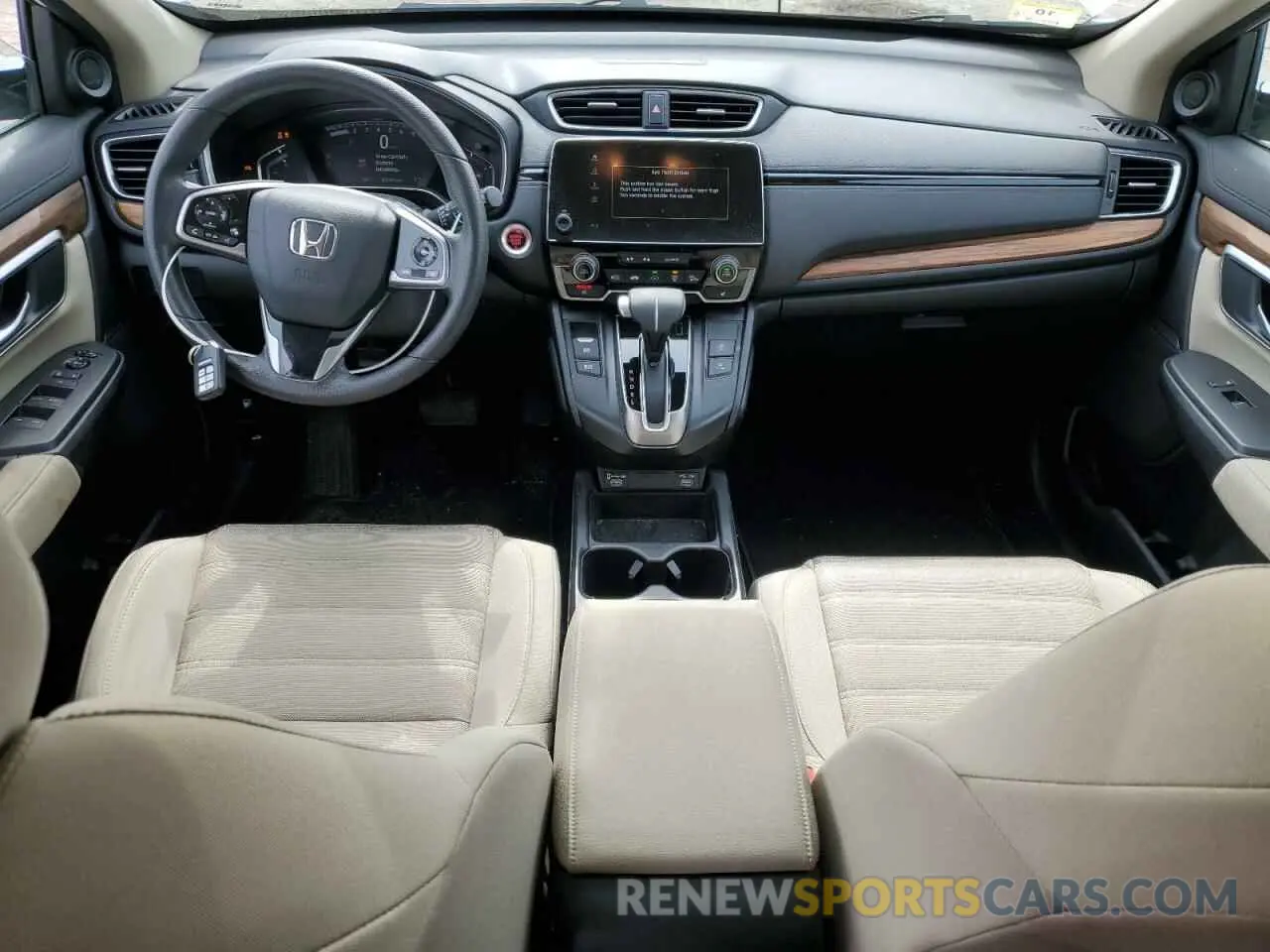 8 Photograph of a damaged car 2HKRW2H59LH677234 HONDA CRV 2020