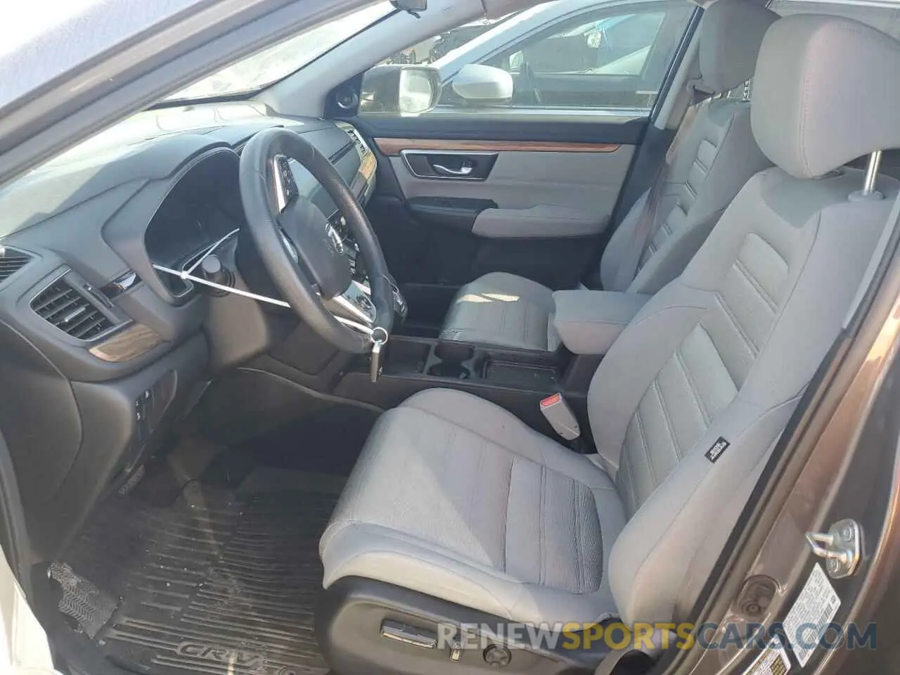 7 Photograph of a damaged car 2HKRW2H5XLH685715 HONDA CRV 2020
