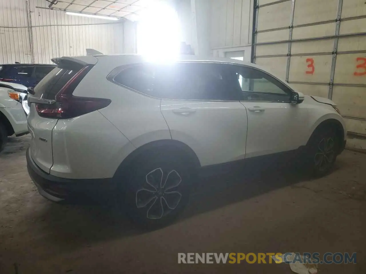 3 Photograph of a damaged car 2HKRW2H82LH688585 HONDA CRV 2020