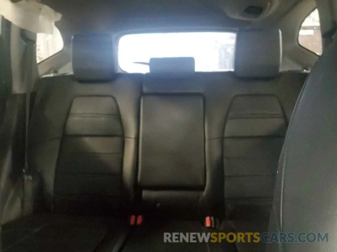 10 Photograph of a damaged car 2HKRW2H83LH622238 HONDA CRV 2020