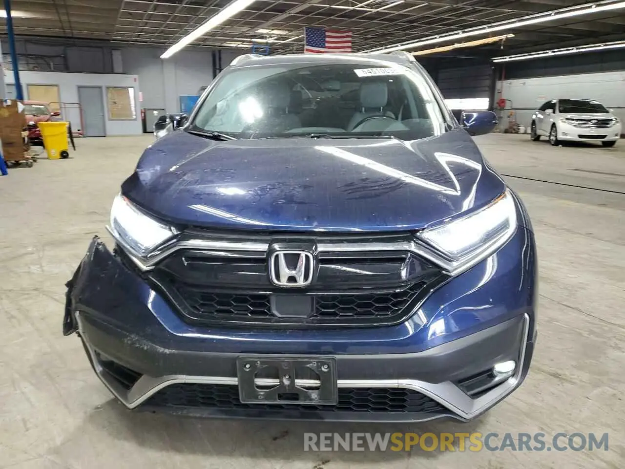 5 Photograph of a damaged car 2HKRW2H96LH648423 HONDA CRV 2020