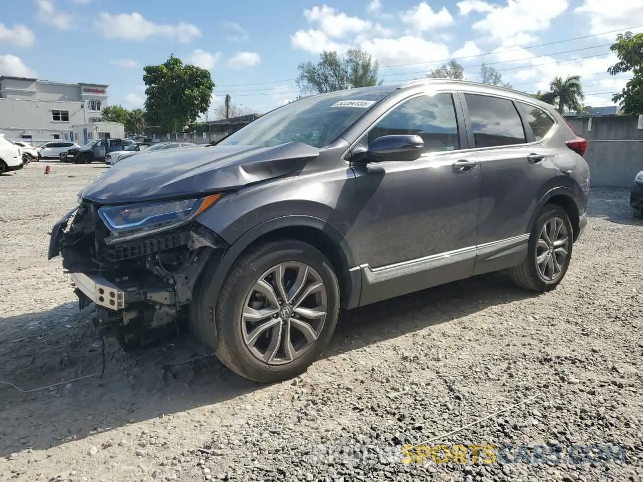 1 Photograph of a damaged car 2HKRW2H96LH677520 HONDA CRV 2020