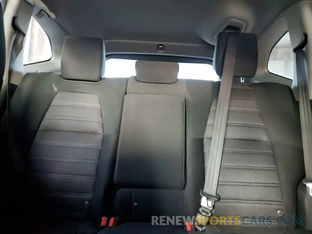 10 Photograph of a damaged car 5J6RW1H20LL013782 HONDA CRV 2020