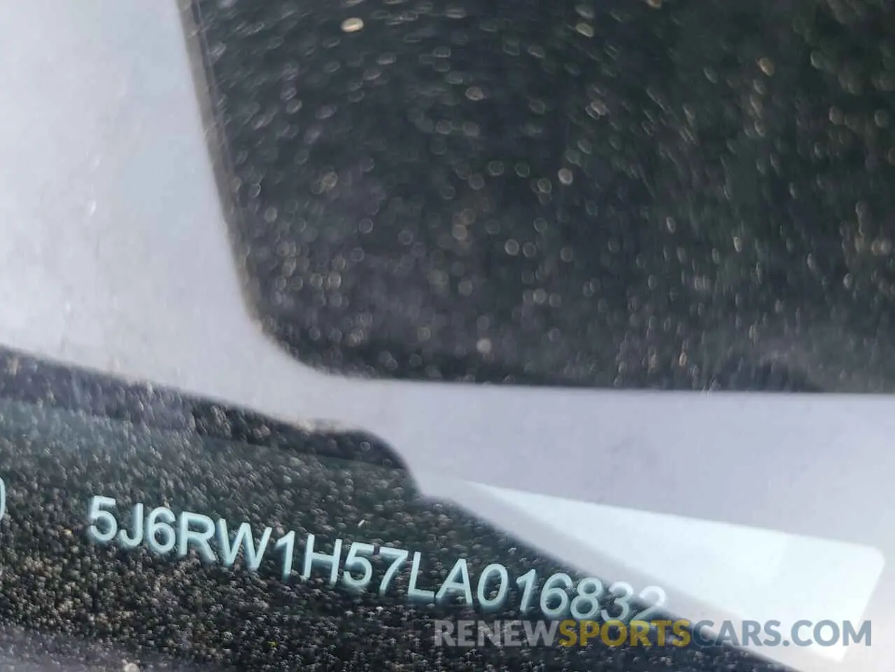 13 Photograph of a damaged car 5J6RW1H57LA016832 HONDA CRV 2020