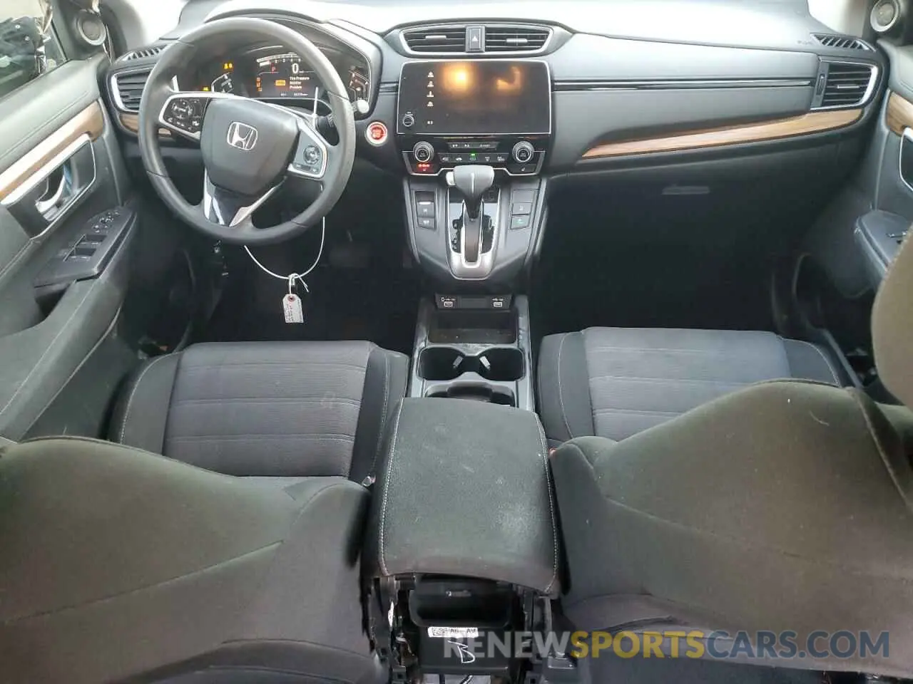 8 Photograph of a damaged car 5J6RW1H57LA016832 HONDA CRV 2020