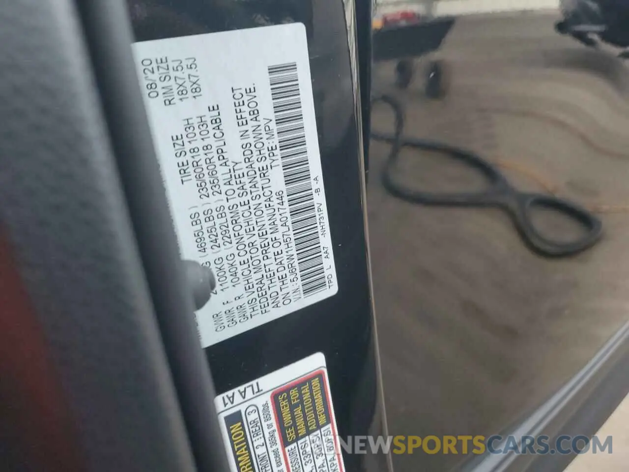 12 Photograph of a damaged car 5J6RW1H57LA017446 HONDA CRV 2020