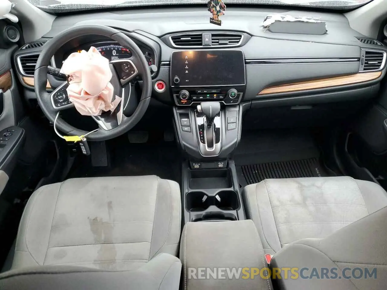 8 Photograph of a damaged car 5J6RW1H57LA017446 HONDA CRV 2020