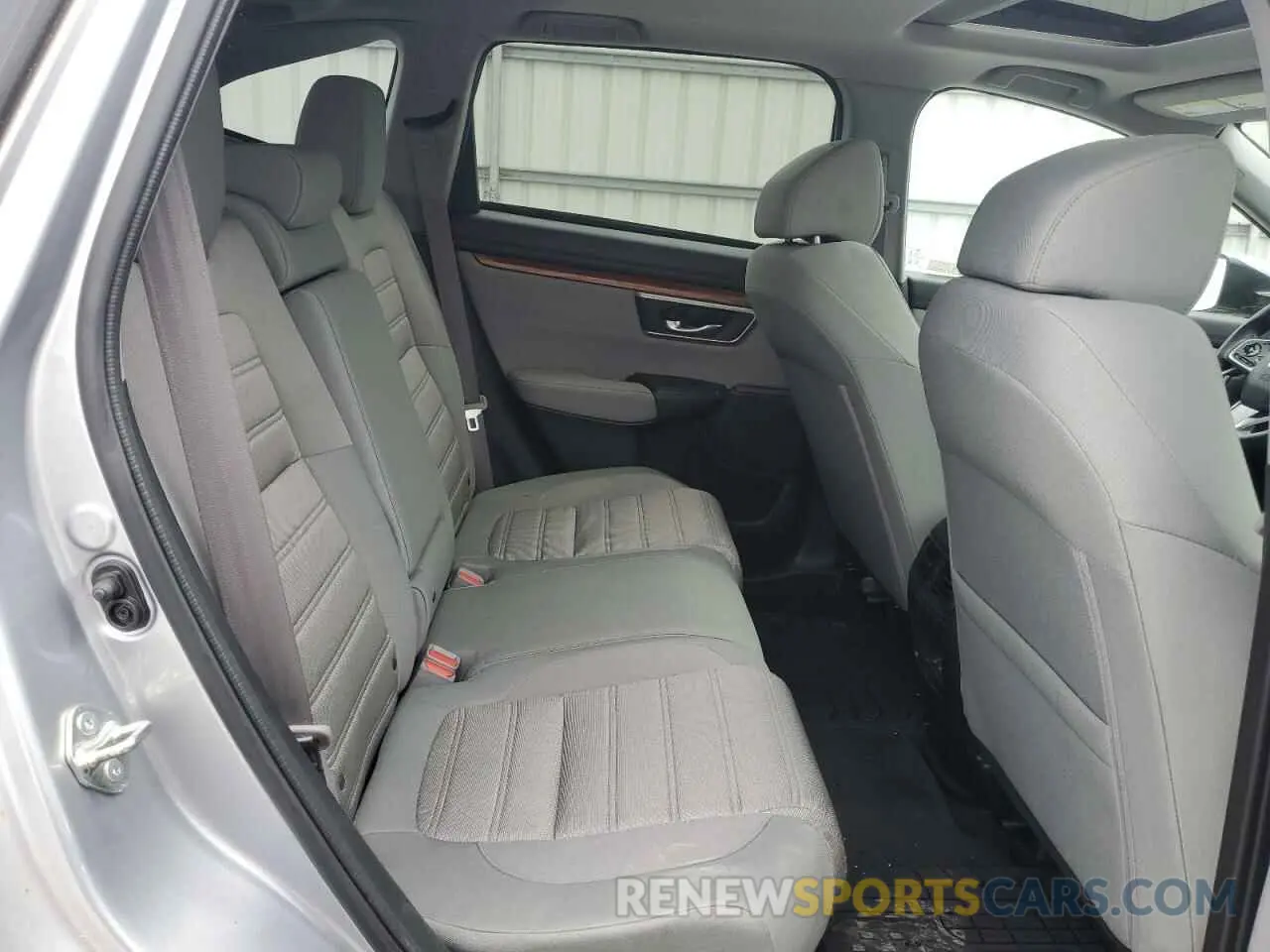 11 Photograph of a damaged car 5J6RW1H57LA019553 HONDA CRV 2020