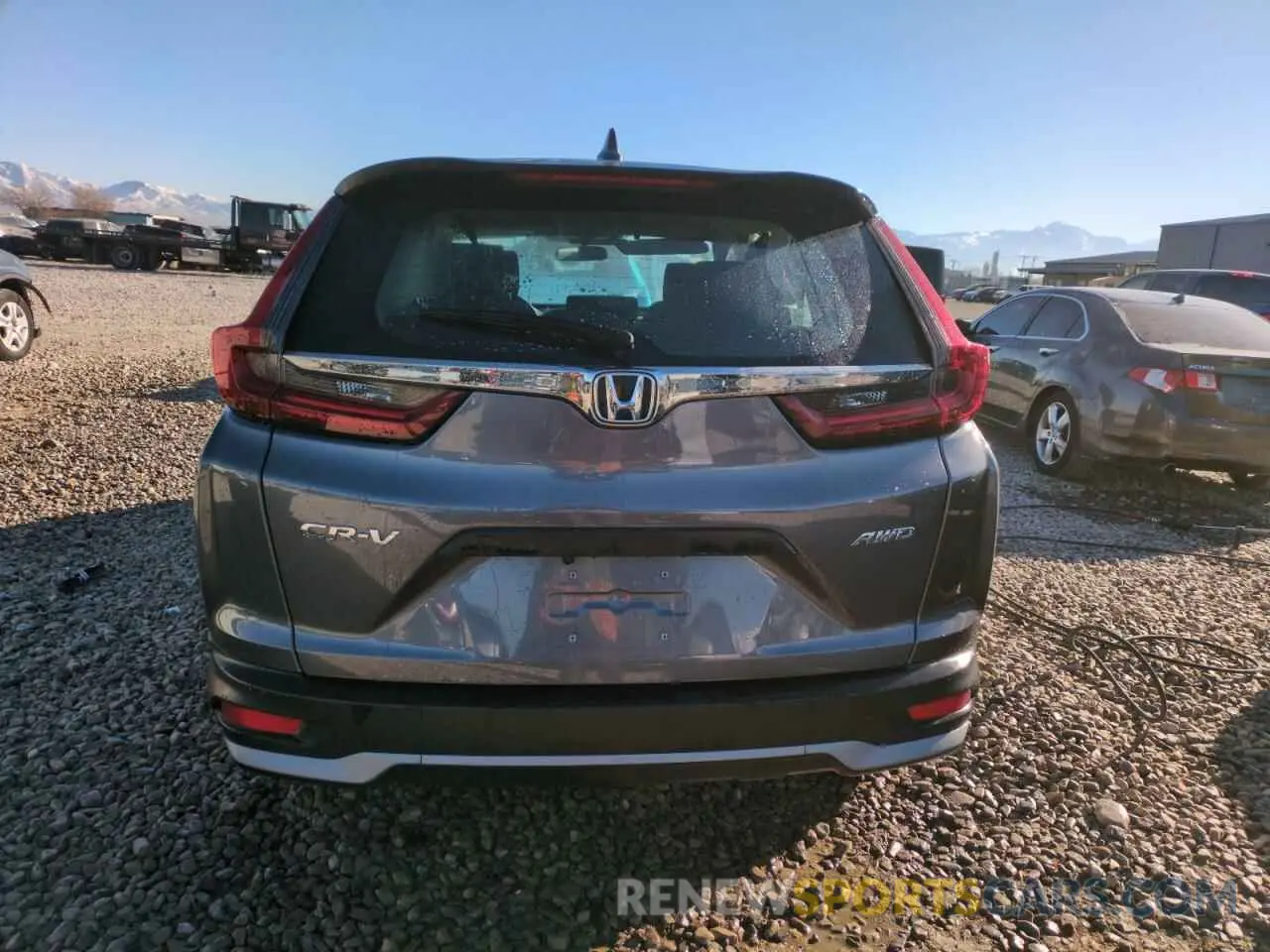 6 Photograph of a damaged car 5J6RW2H22LL012378 HONDA CRV 2020