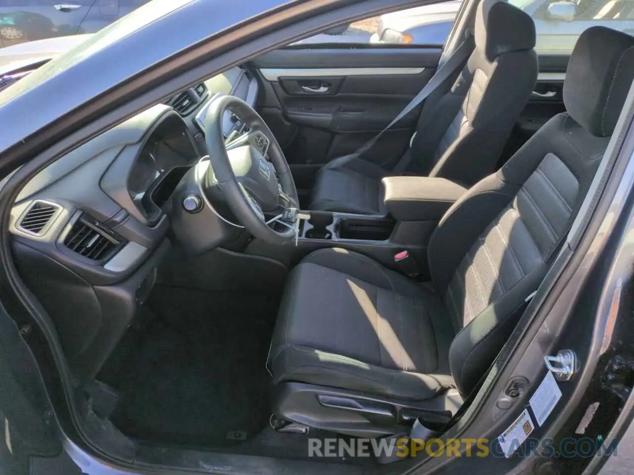 7 Photograph of a damaged car 5J6RW2H22LL012378 HONDA CRV 2020