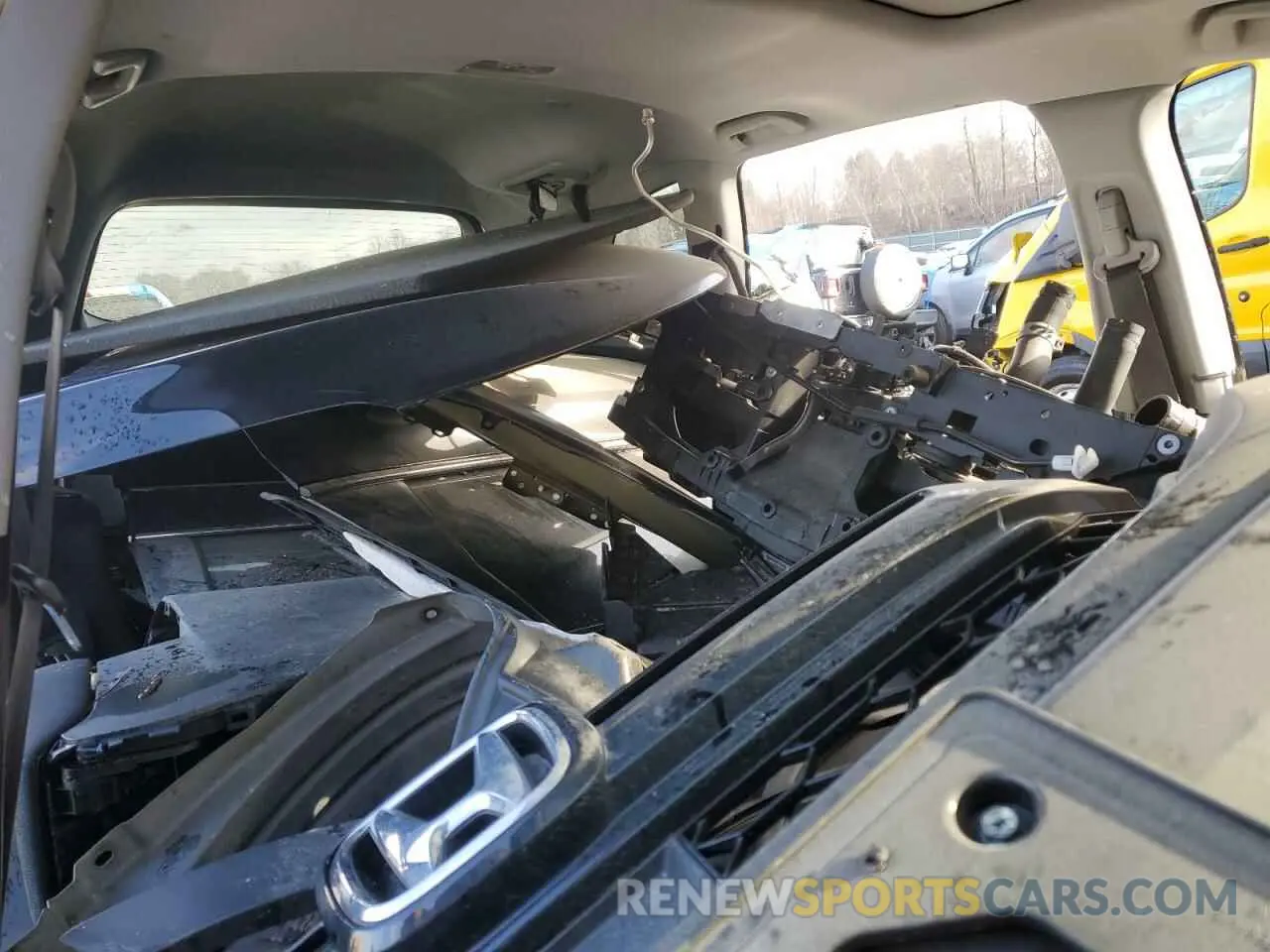 10 Photograph of a damaged car 5J6RW2H57LA021664 HONDA CRV 2020