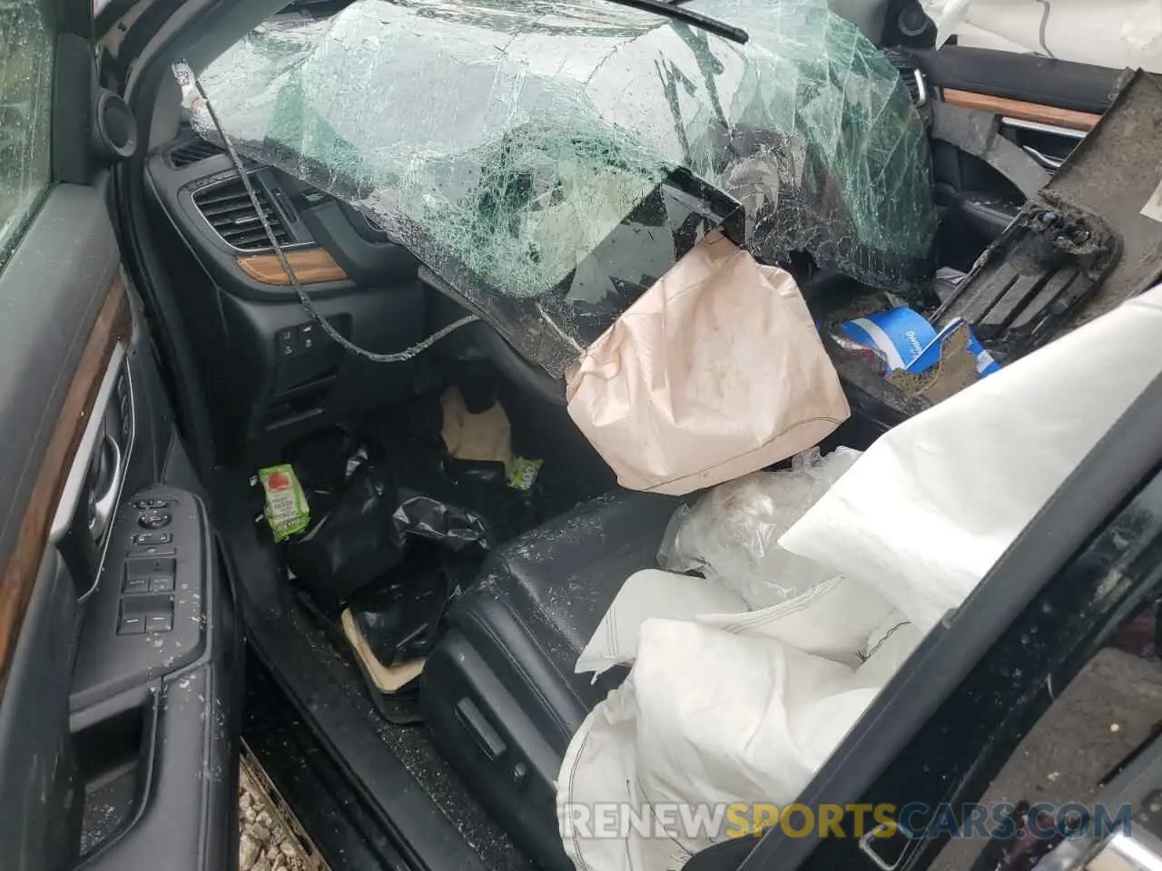 8 Photograph of a damaged car 5J6RW2H81LL046557 HONDA CRV 2020