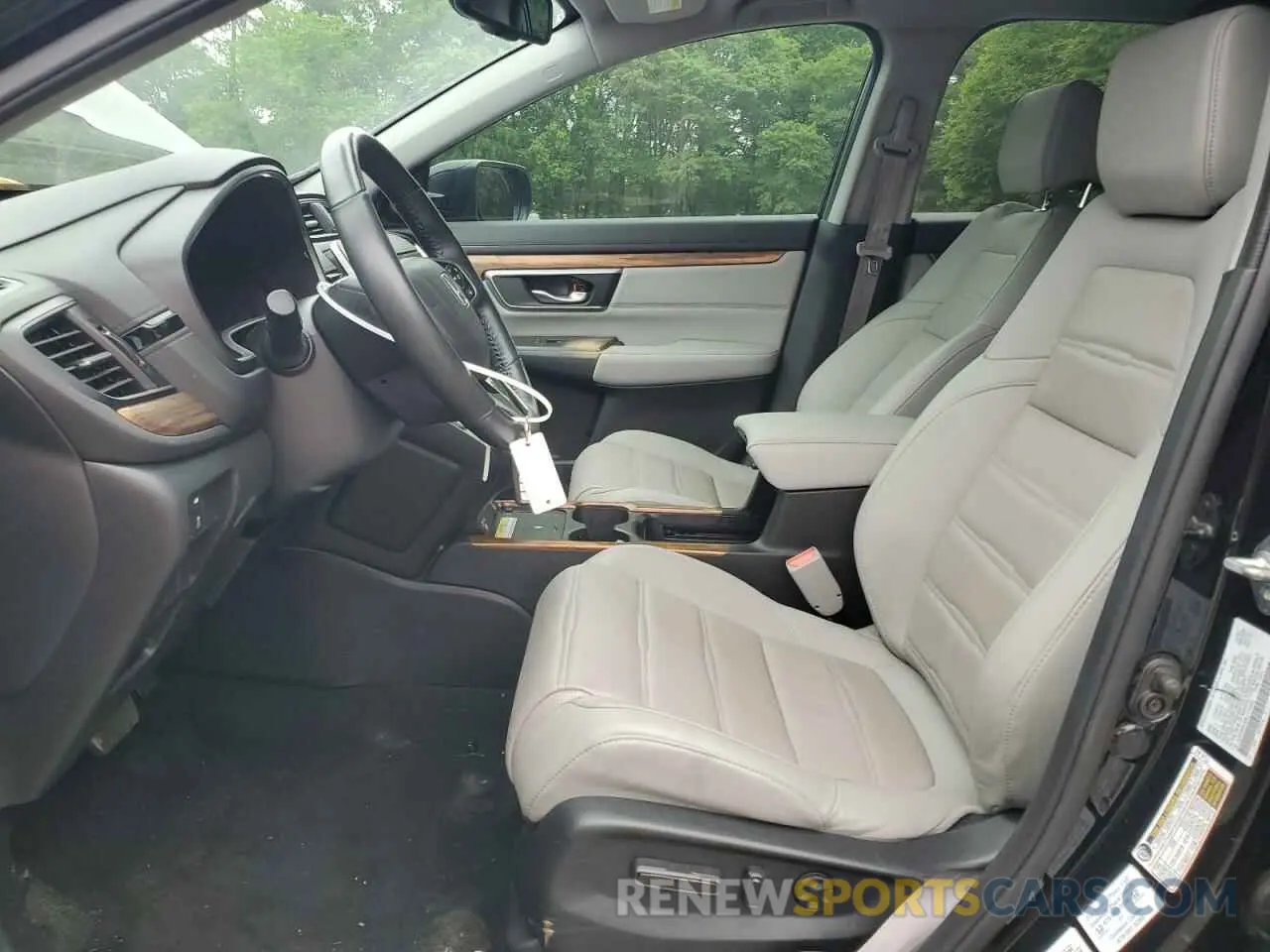 7 Photograph of a damaged car 5J6RW2H93LL014590 HONDA CRV 2020