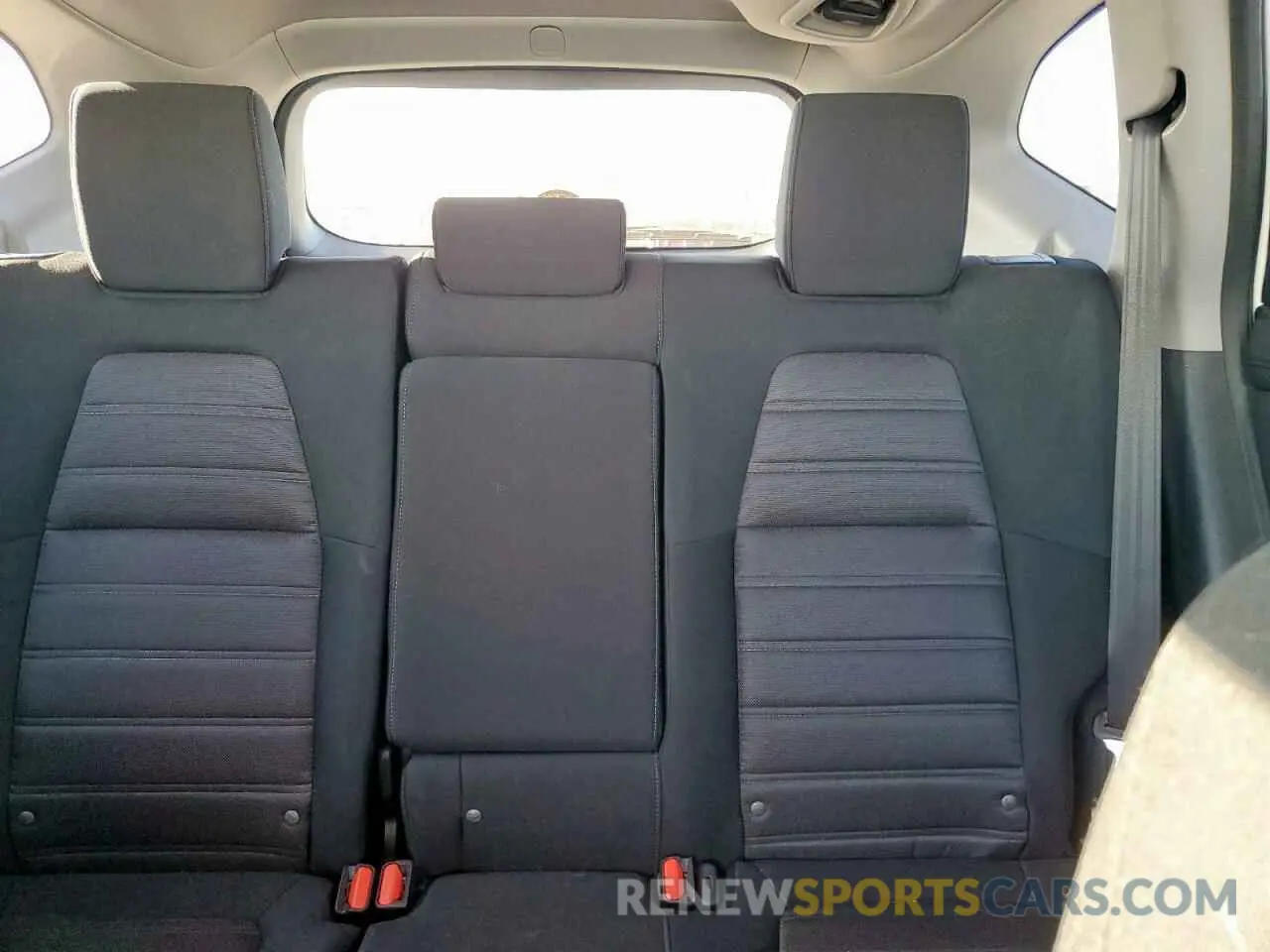 10 Photograph of a damaged car 7FART6H51LE011746 HONDA CRV 2020