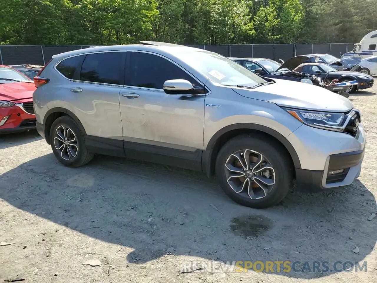 4 Photograph of a damaged car 7FART6H55LE016402 HONDA CRV 2020