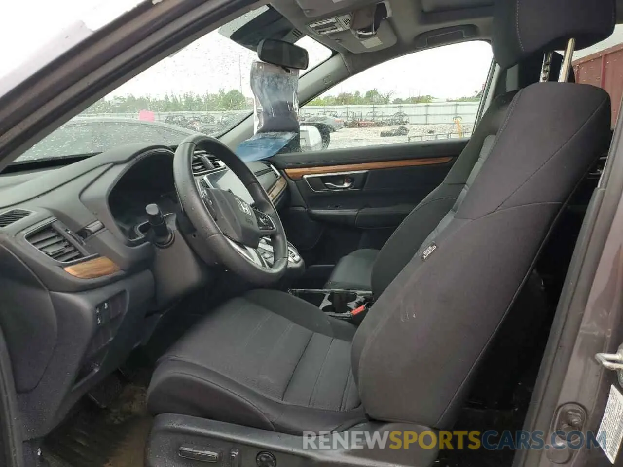 7 Photograph of a damaged car 7FART6H58LE012618 HONDA CRV 2020
