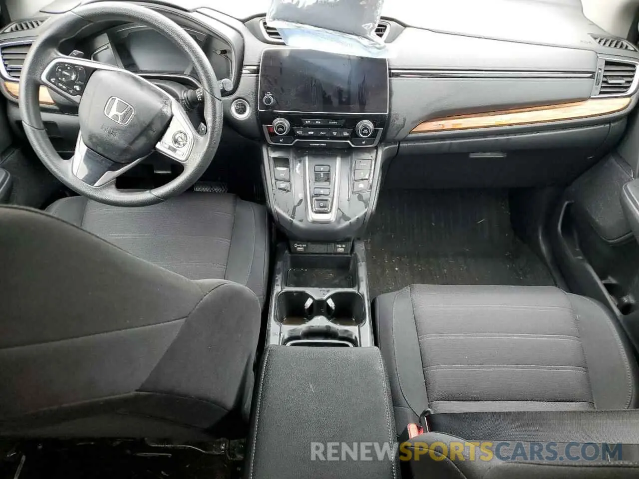 8 Photograph of a damaged car 7FART6H58LE012618 HONDA CRV 2020