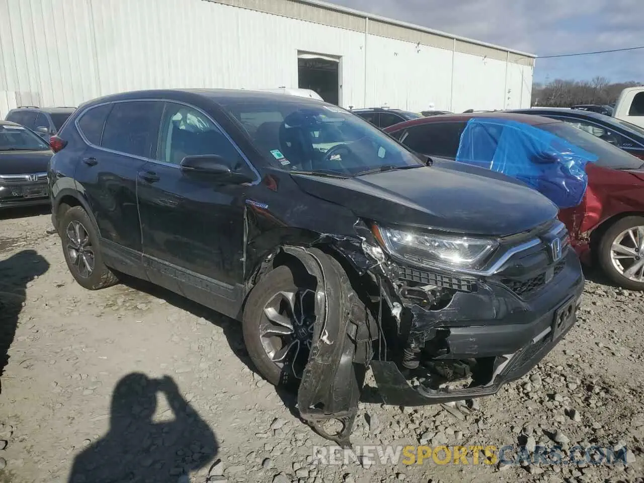 4 Photograph of a damaged car 7FART6H83LE009183 HONDA CRV 2020