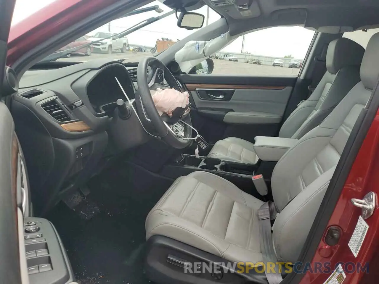 7 Photograph of a damaged car 7FART6H83LE015176 HONDA CRV 2020