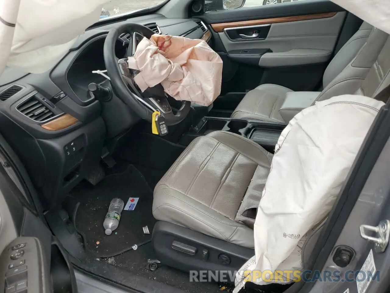7 Photograph of a damaged car 7FART6H88LE017330 HONDA CRV 2020