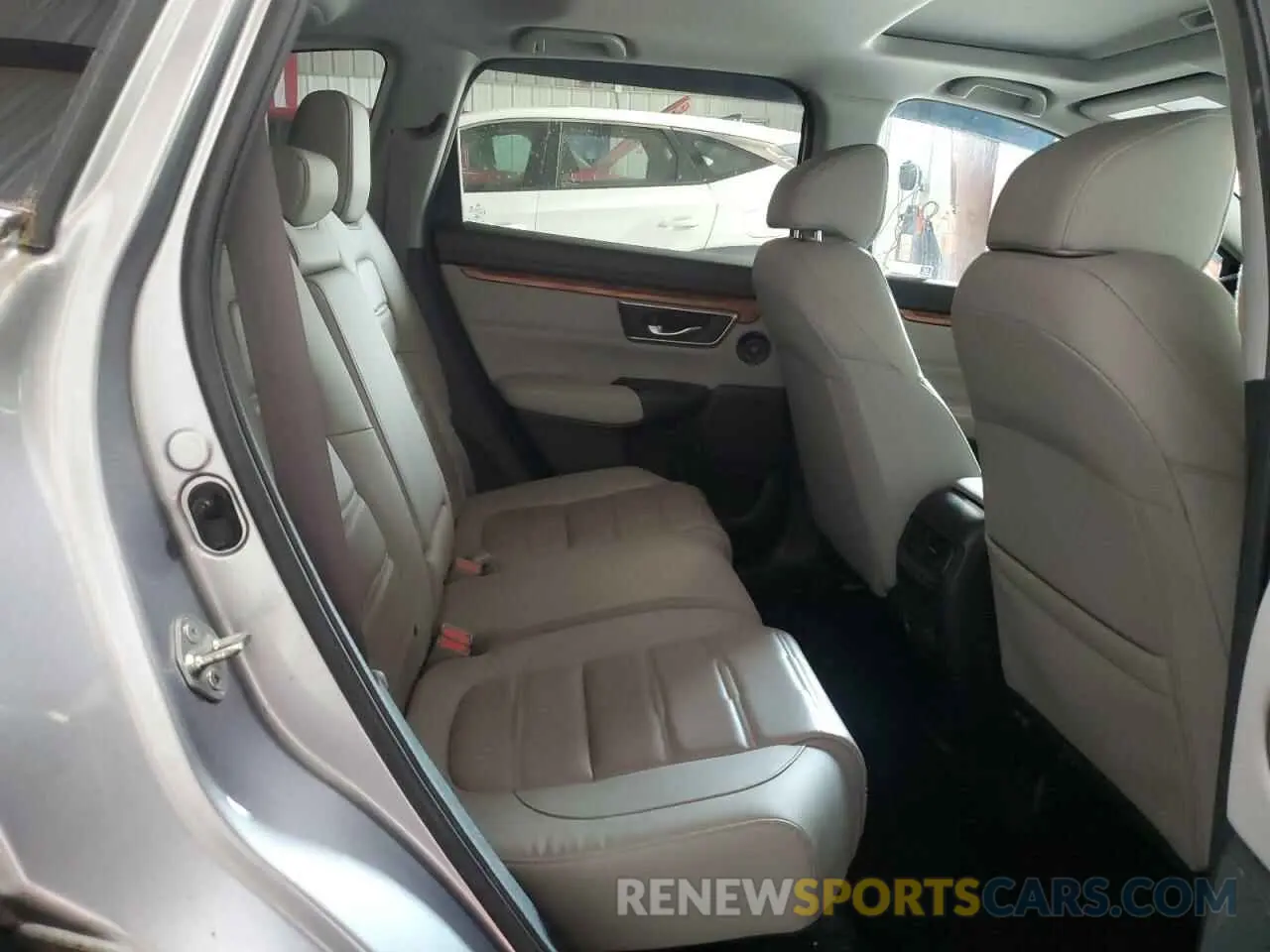 11 Photograph of a damaged car 7FART6H89LE021709 HONDA CRV 2020