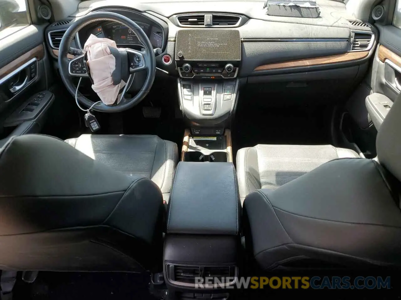 8 Photograph of a damaged car 7FART6H91LE022880 HONDA CRV 2020
