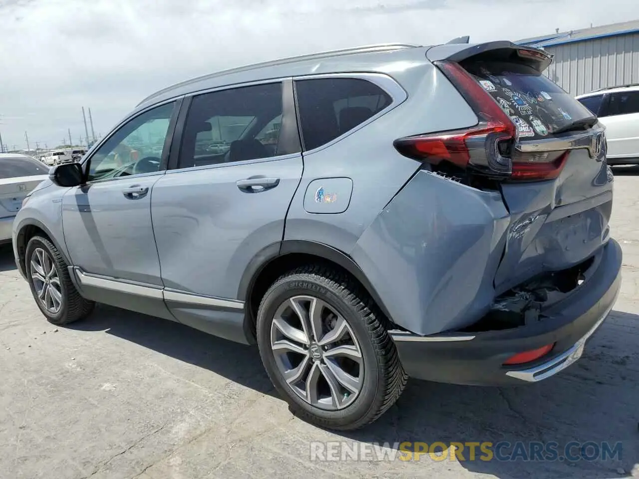 2 Photograph of a damaged car 7FART6H93LE013954 HONDA CRV 2020