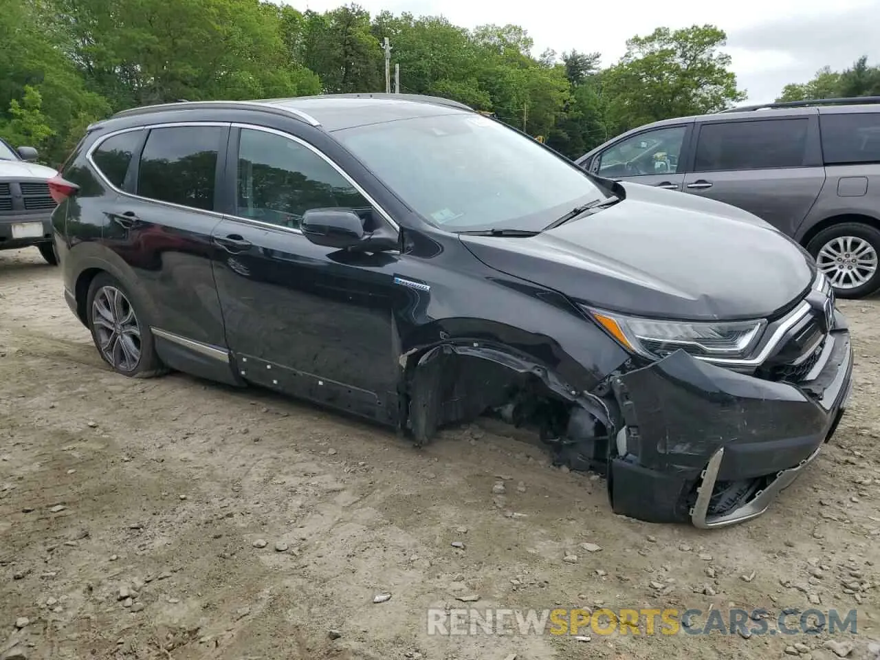 4 Photograph of a damaged car 7FART6H95LE001398 HONDA CRV 2020