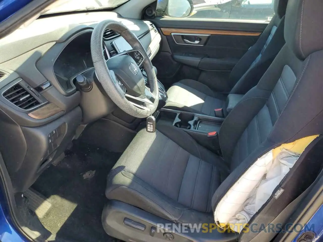 7 Photograph of a damaged car 7FARW1H52LE010874 HONDA CRV 2020