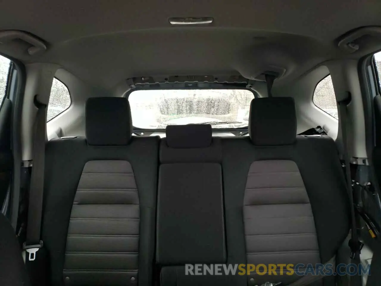10 Photograph of a damaged car 7FARW1H52LE015279 HONDA CRV 2020
