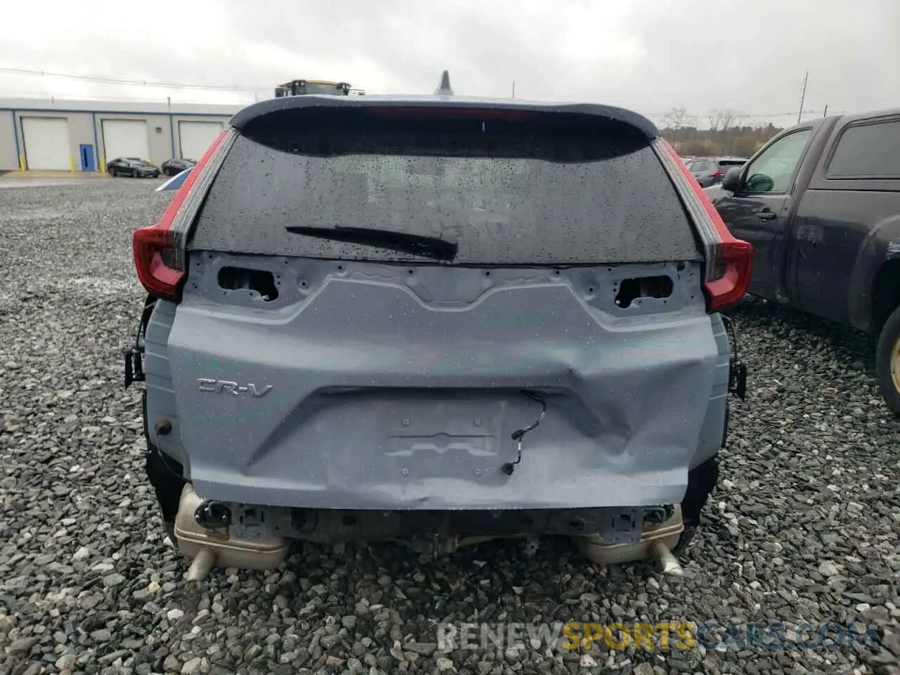 6 Photograph of a damaged car 7FARW1H52LE015279 HONDA CRV 2020
