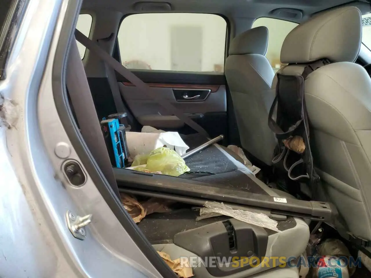 10 Photograph of a damaged car 7FARW1H54LE002632 HONDA CRV 2020