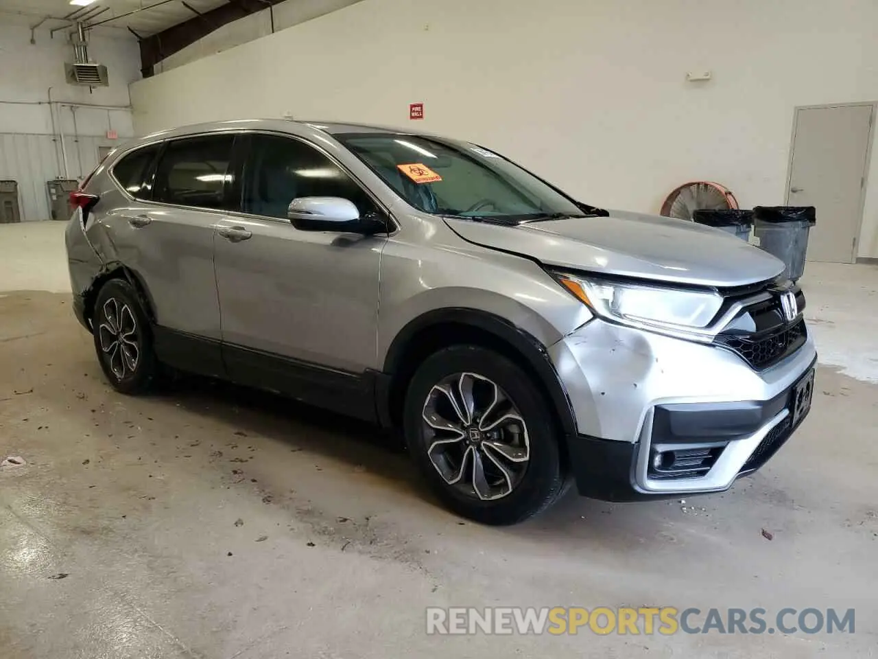 4 Photograph of a damaged car 7FARW1H54LE002632 HONDA CRV 2020