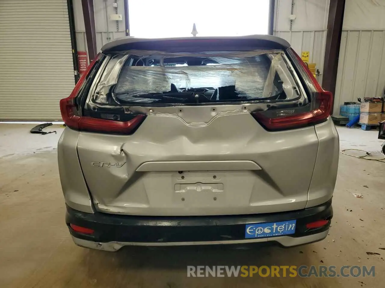 6 Photograph of a damaged car 7FARW1H54LE002632 HONDA CRV 2020