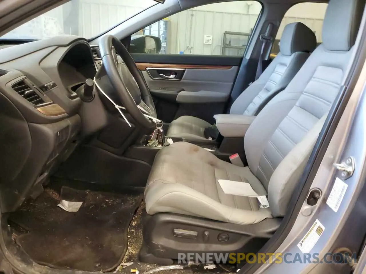 7 Photograph of a damaged car 7FARW1H54LE002632 HONDA CRV 2020