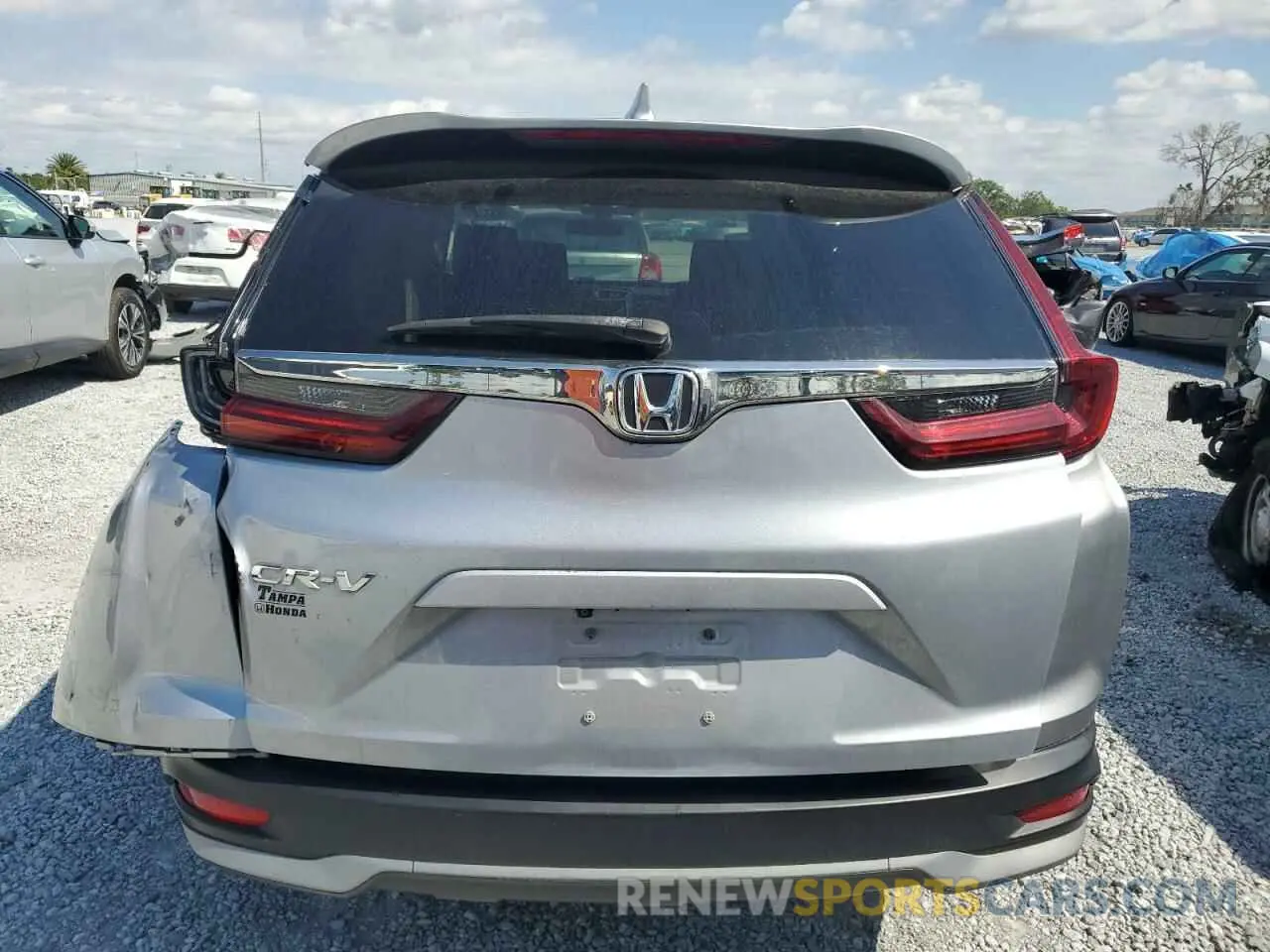 6 Photograph of a damaged car 7FARW1H54LE020466 HONDA CRV 2020