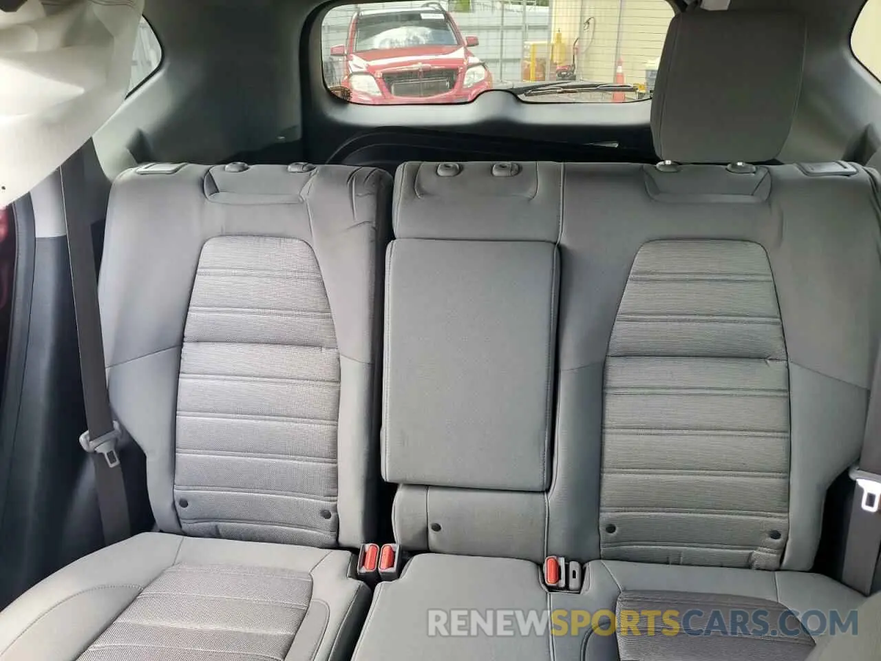 10 Photograph of a damaged car 7FARW1H56LE015690 HONDA CRV 2020