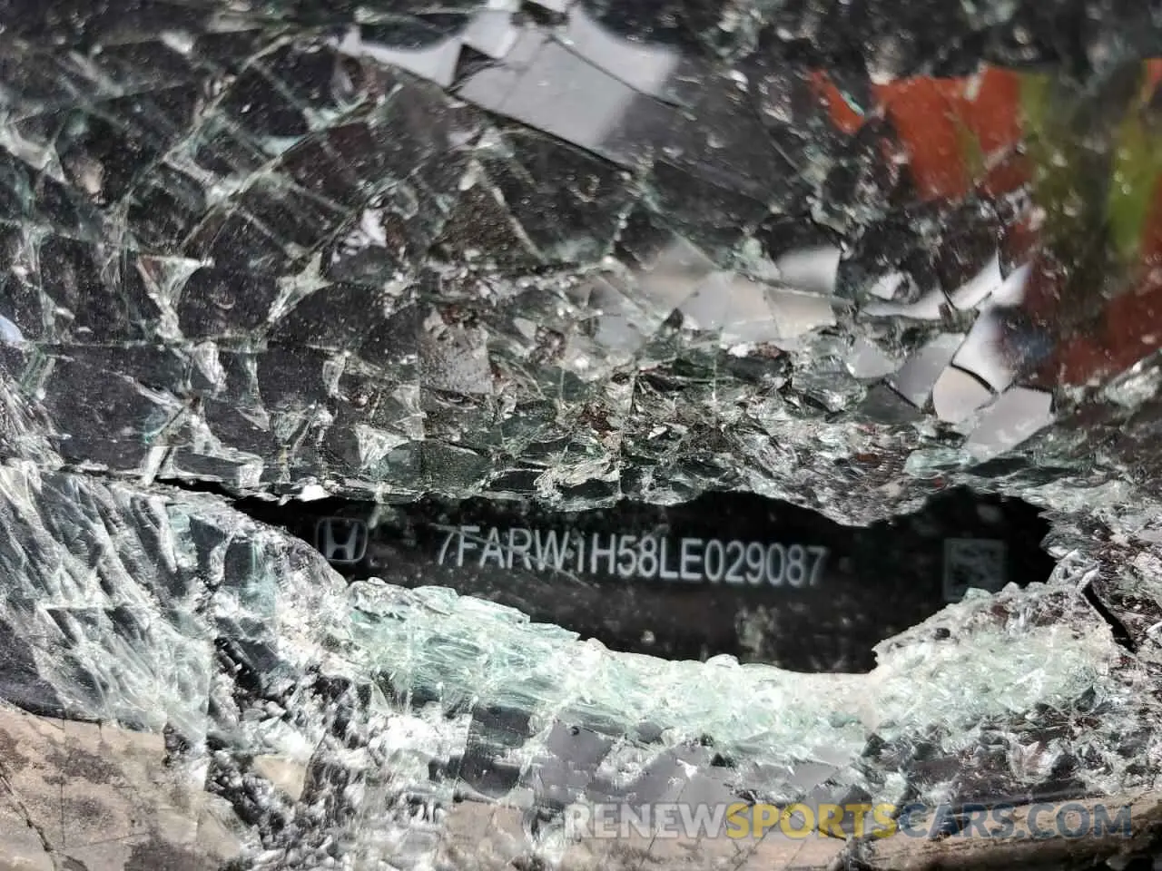 14 Photograph of a damaged car 7FARW1H58LE029087 HONDA CRV 2020