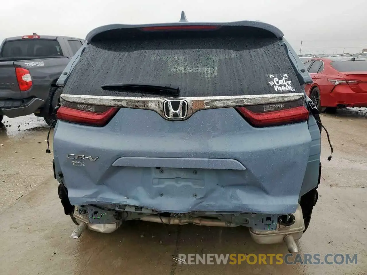 6 Photograph of a damaged car 7FARW1H80LE006820 HONDA CRV 2020