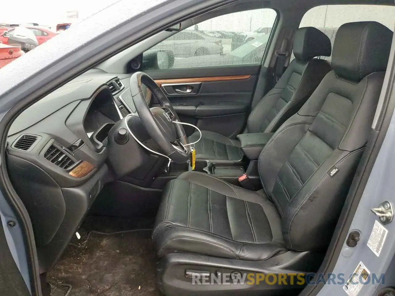 7 Photograph of a damaged car 7FARW1H80LE006820 HONDA CRV 2020
