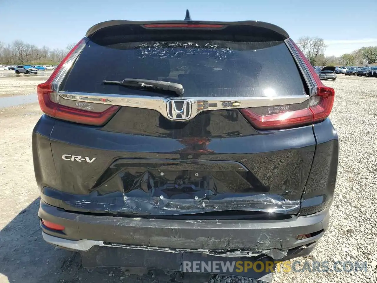 6 Photograph of a damaged car 7FARW1H81LE030270 HONDA CRV 2020