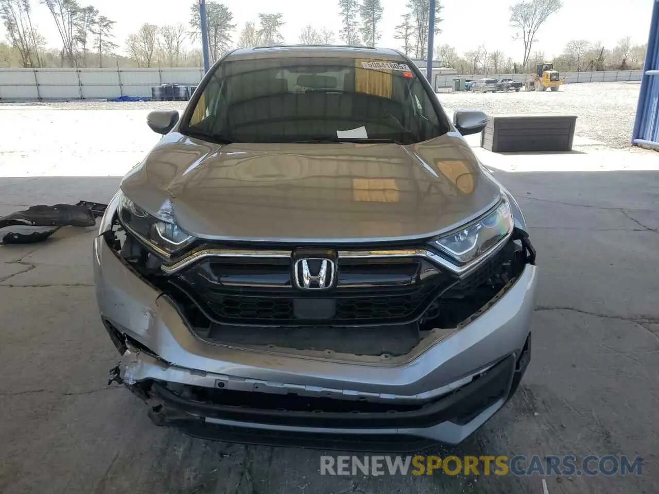 5 Photograph of a damaged car 7FARW1H82LE017320 HONDA CRV 2020