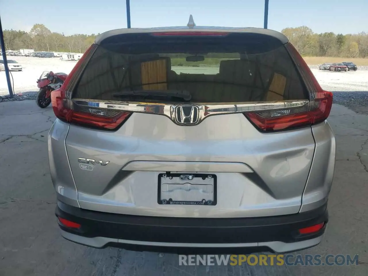 6 Photograph of a damaged car 7FARW1H82LE017320 HONDA CRV 2020