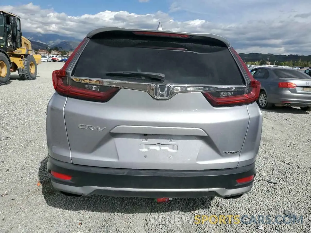 6 Photograph of a damaged car 7FARW1H90LE001447 HONDA CRV 2020