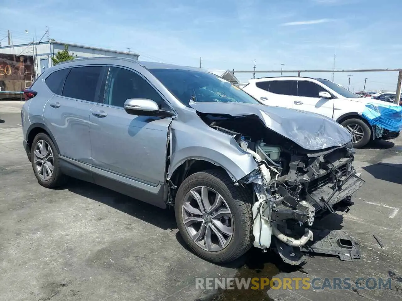4 Photograph of a damaged car 7FARW1H92LE002180 HONDA CRV 2020