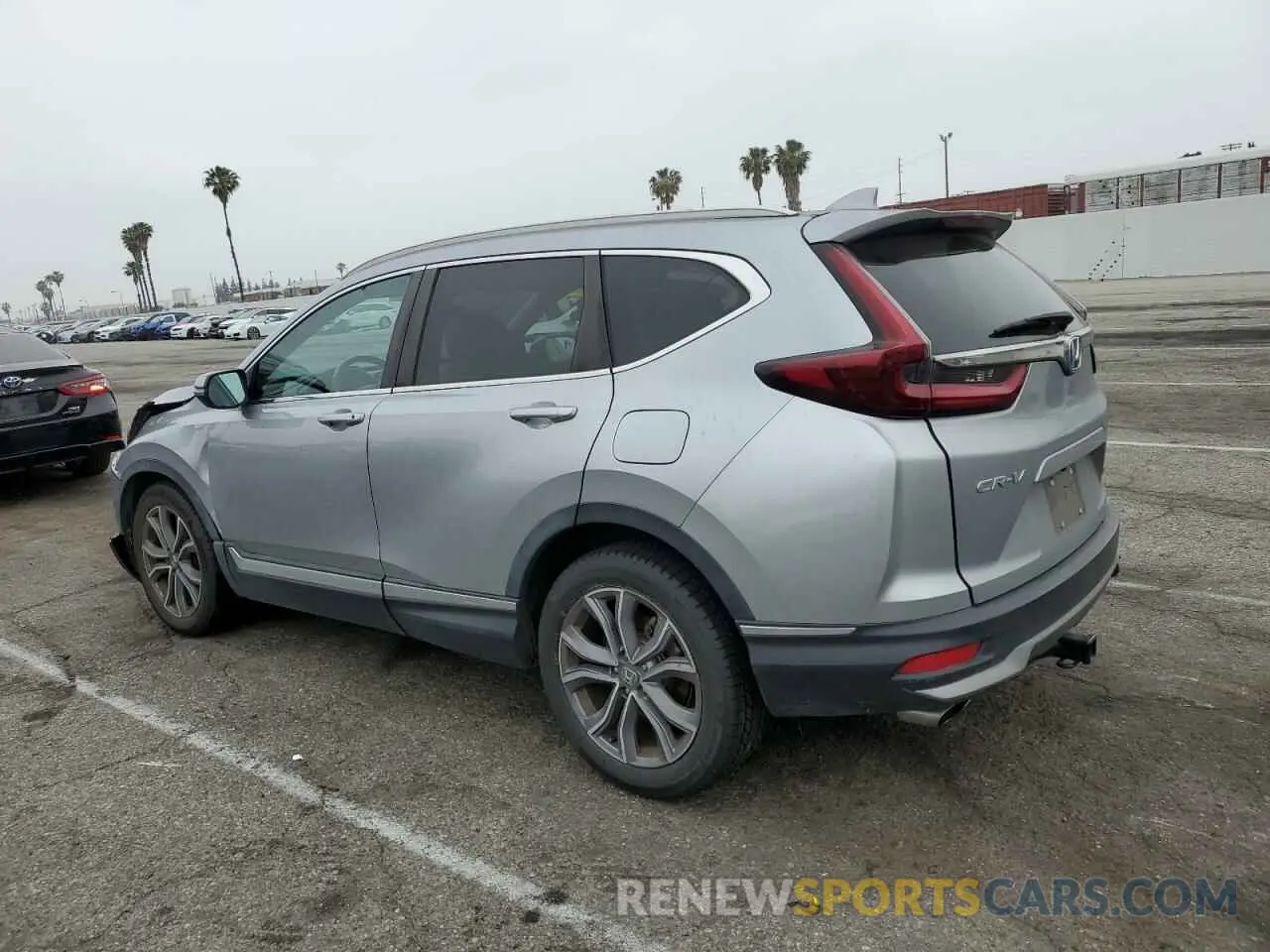 2 Photograph of a damaged car 7FARW1H96LE006653 HONDA CRV 2020