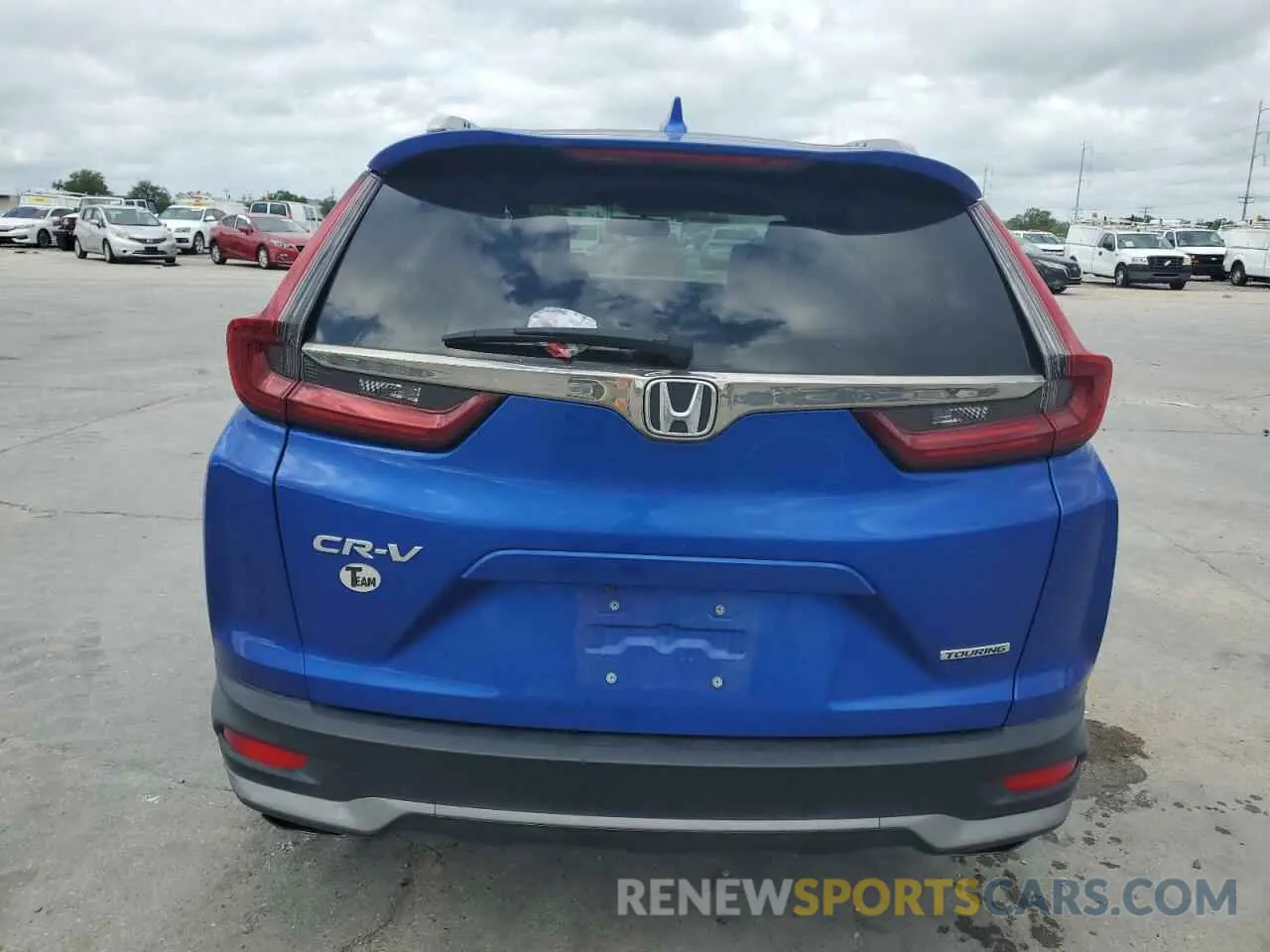 6 Photograph of a damaged car 7FARW1H97LE008024 HONDA CRV 2020