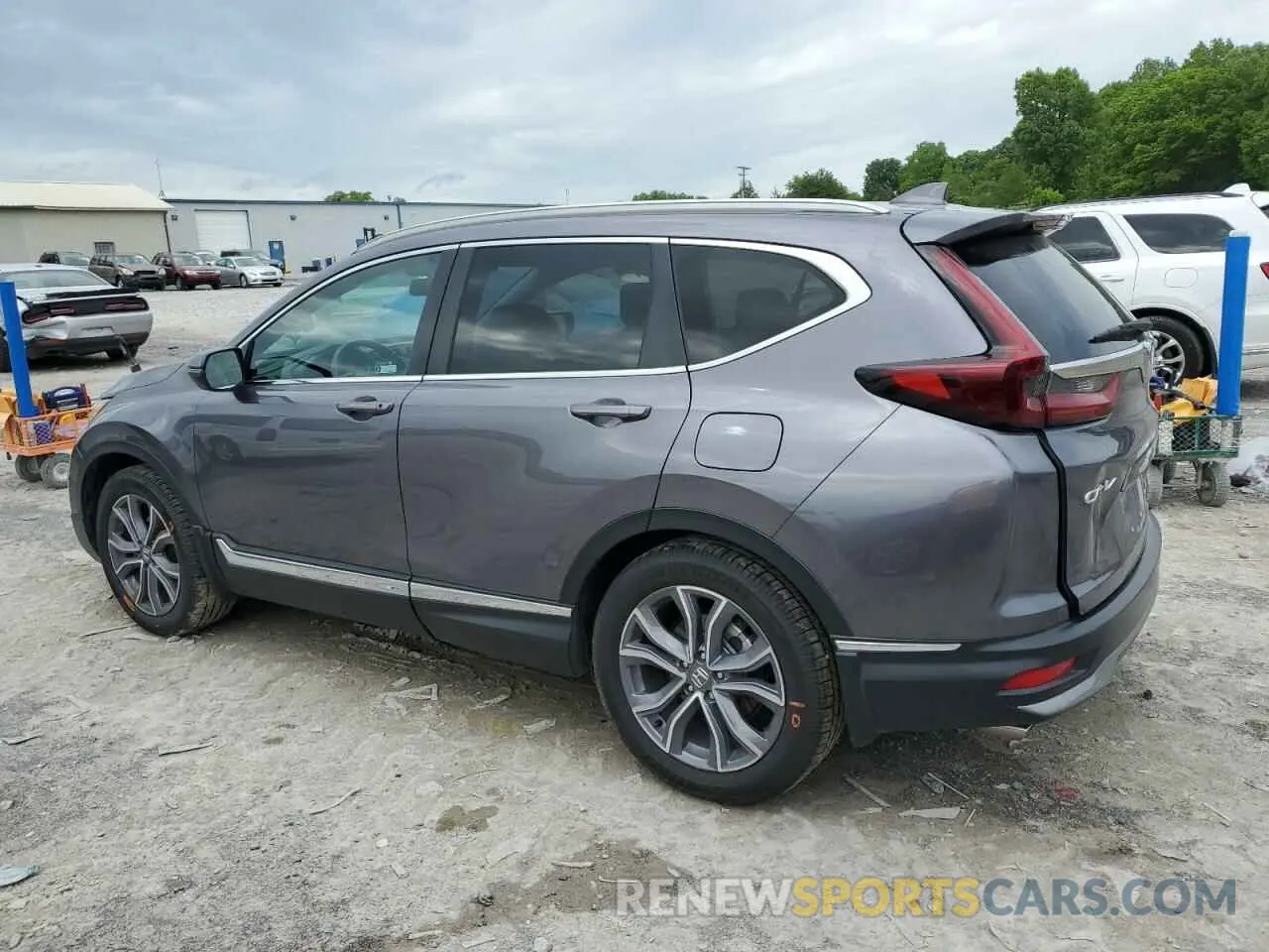 2 Photograph of a damaged car 7FARW1H97LE009965 HONDA CRV 2020