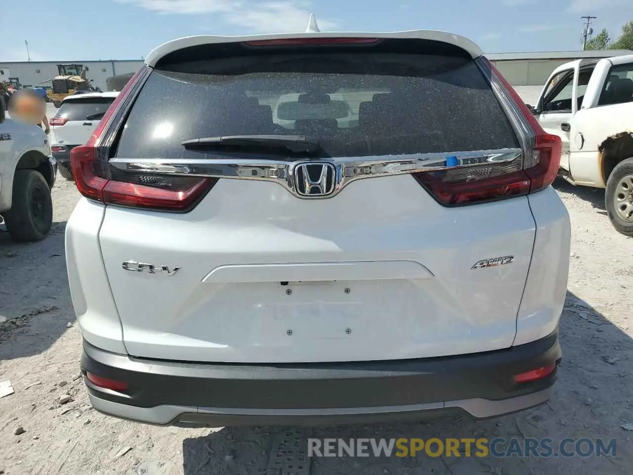 6 Photograph of a damaged car 7FARW2H84LE001111 HONDA CRV 2020